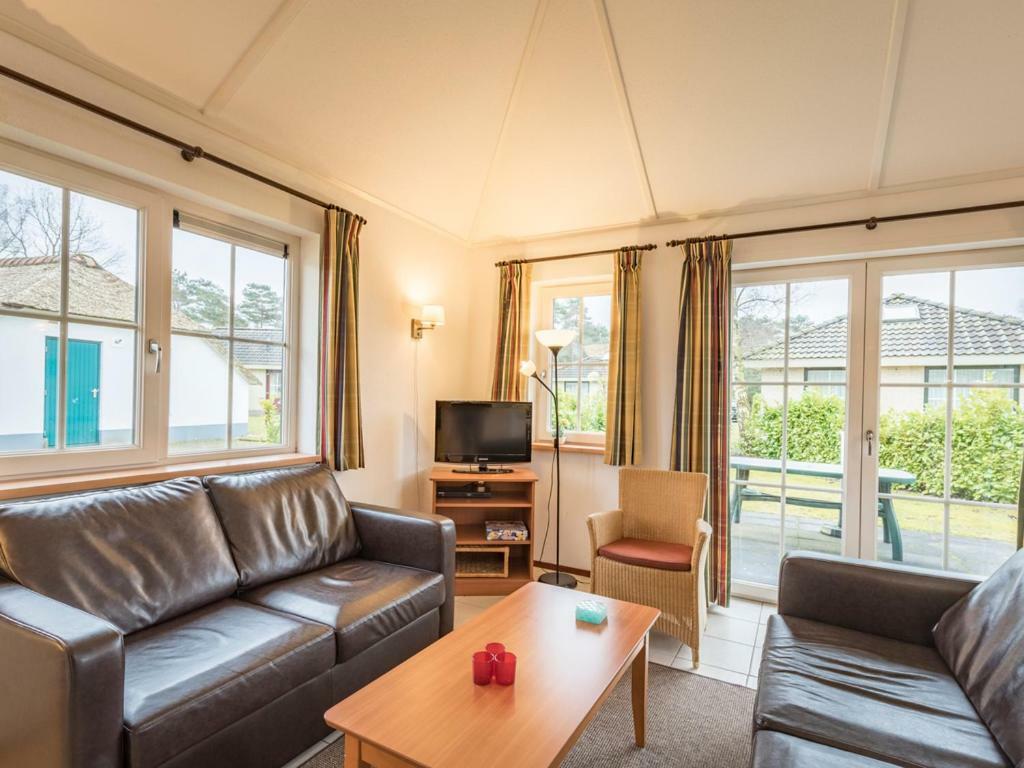 Landal De Veluwse Hoevegaerde Hotel Putten Buitenkant foto