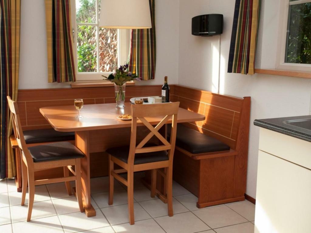 Landal De Veluwse Hoevegaerde Hotel Putten Buitenkant foto